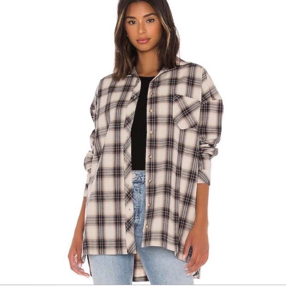 NWT revolve lovers & friends GELA OVERSIZED plaid flannel - Picture 2 of 5